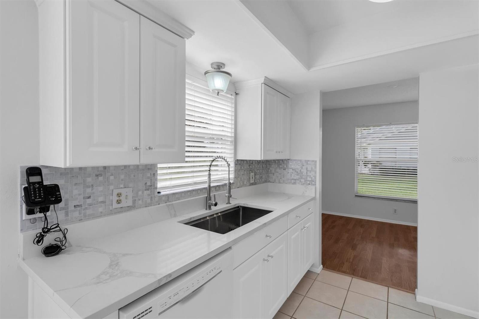 9528 Bunker Hill Ct Property Photo 13