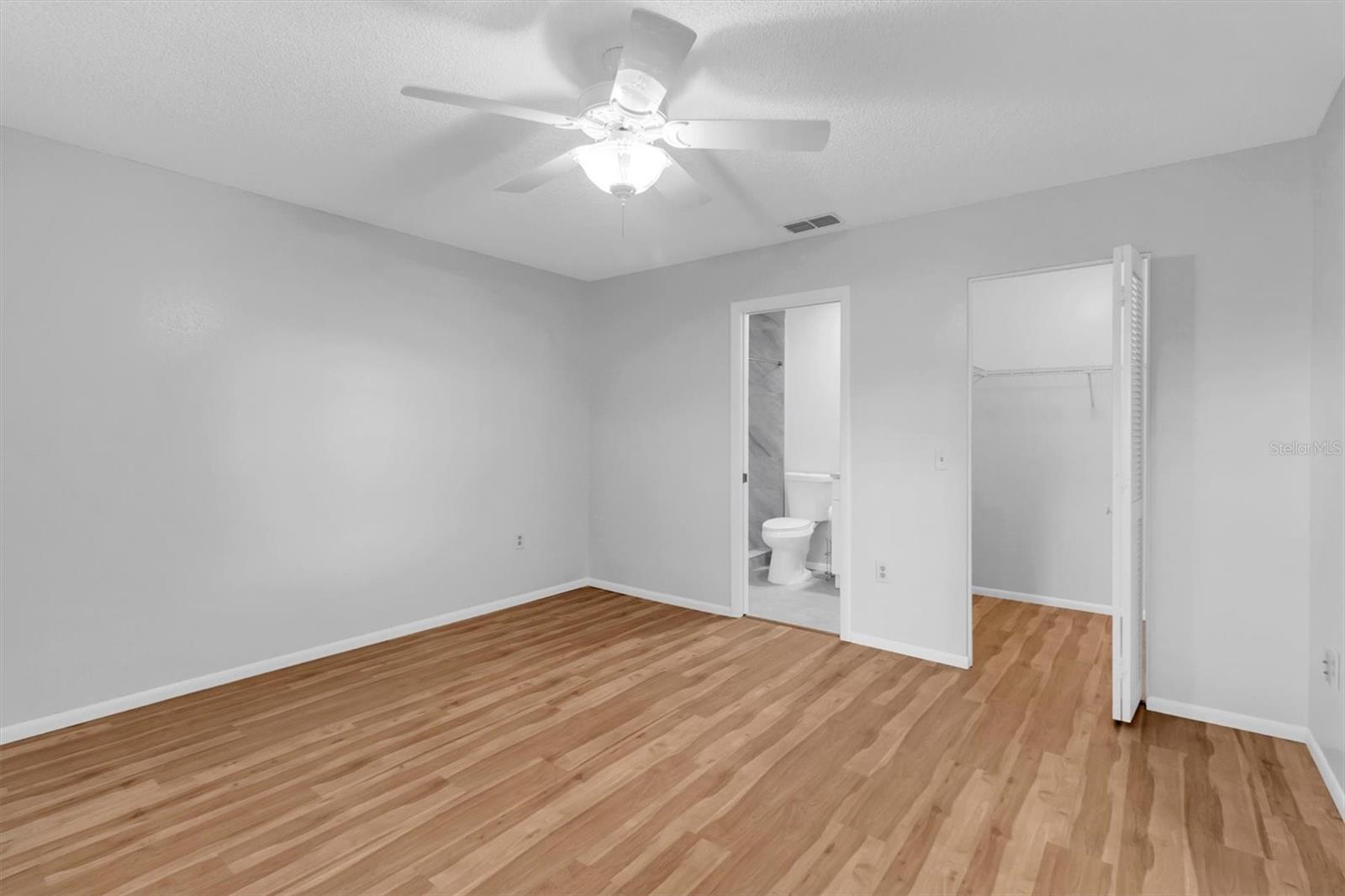 9528 Bunker Hill Ct Property Photo 18