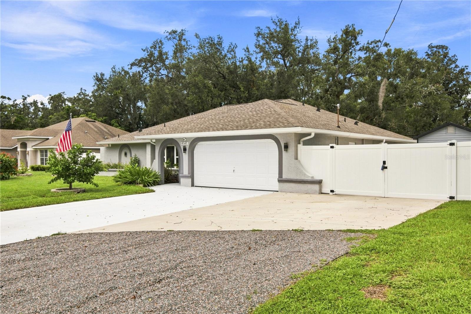 8345 Apple Orchard Rd Property Photo 3