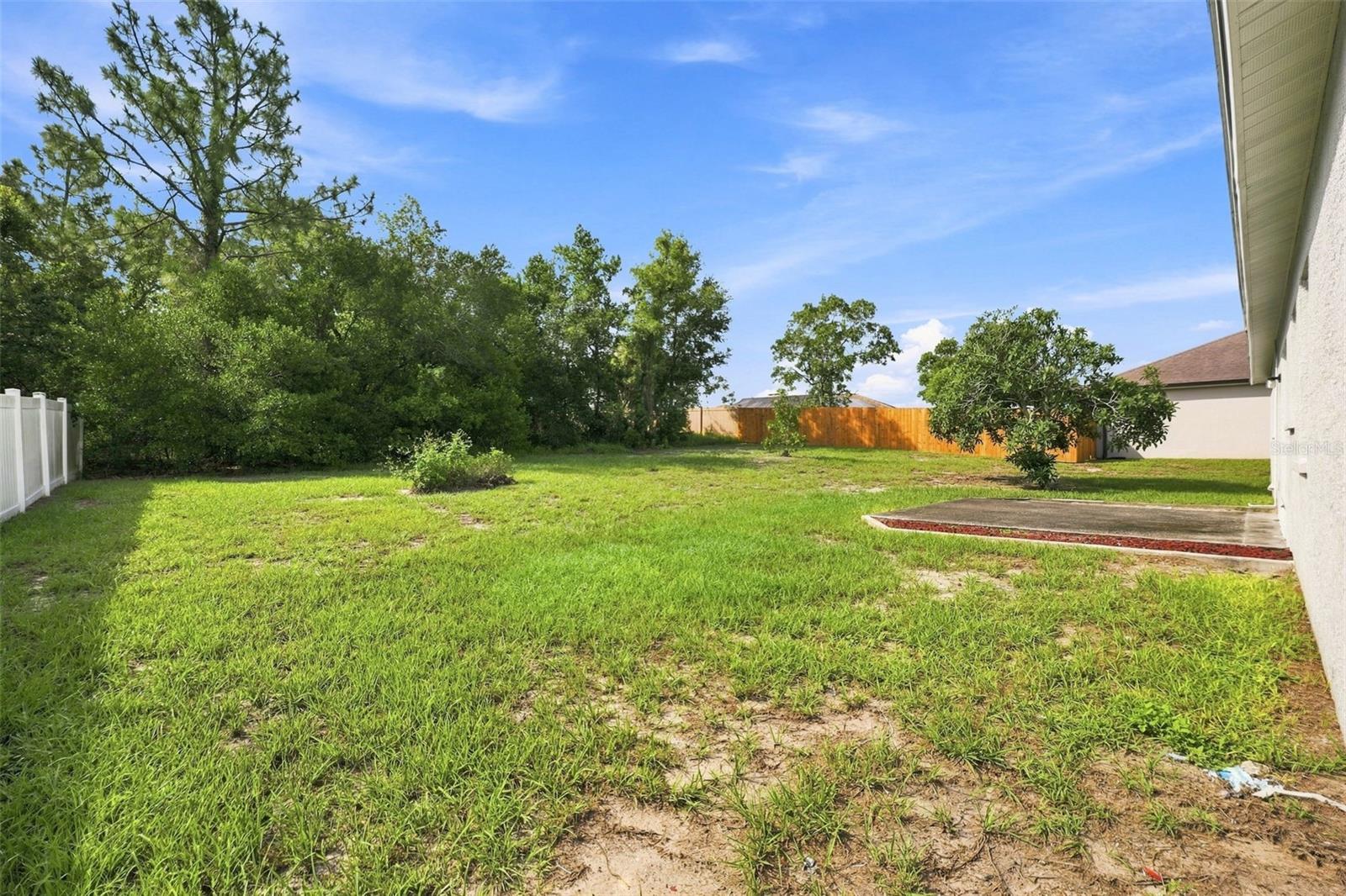 13246 Asbury St Property Photo 25