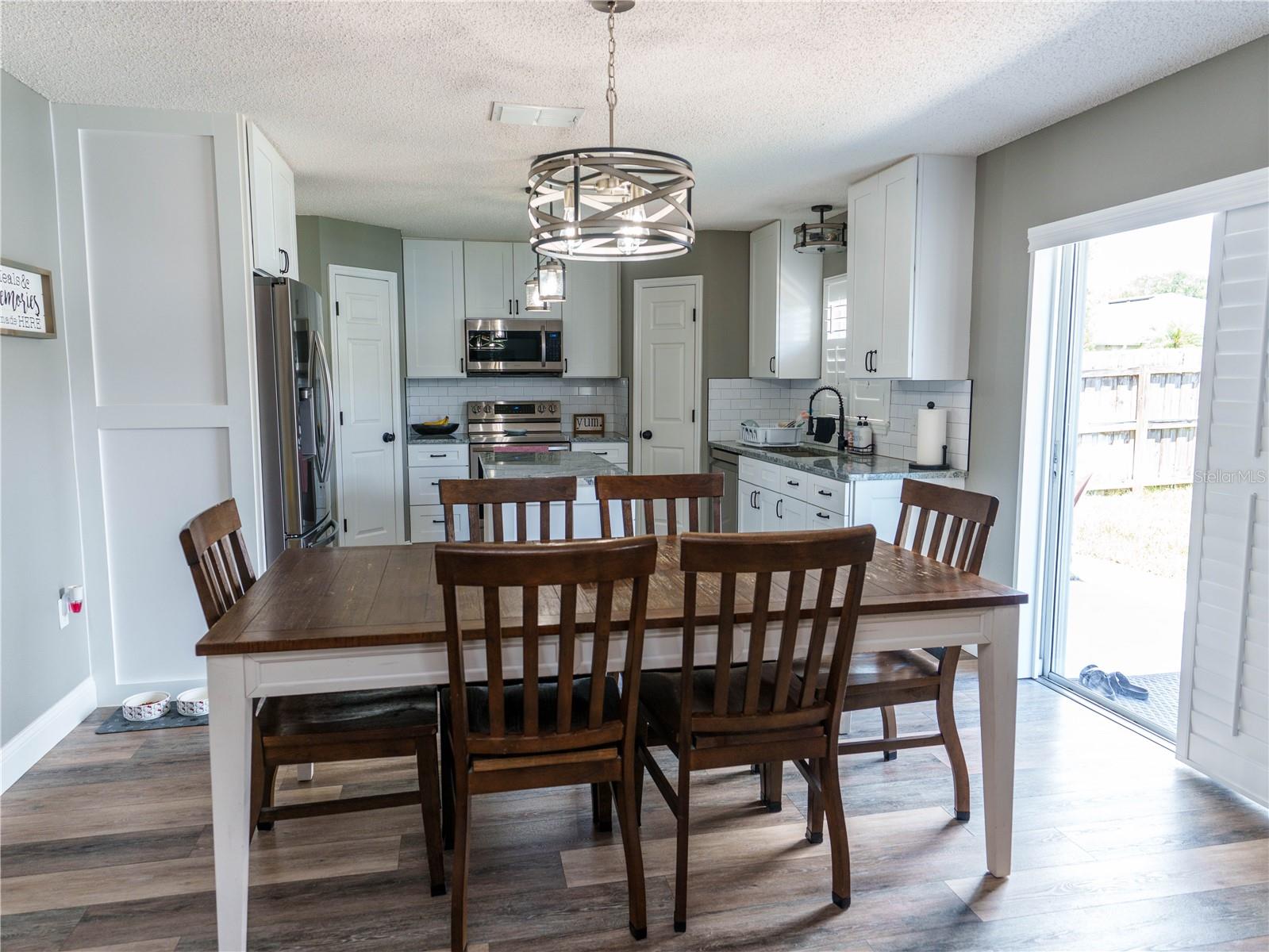 2722 Heathgate Way Property Photo 8