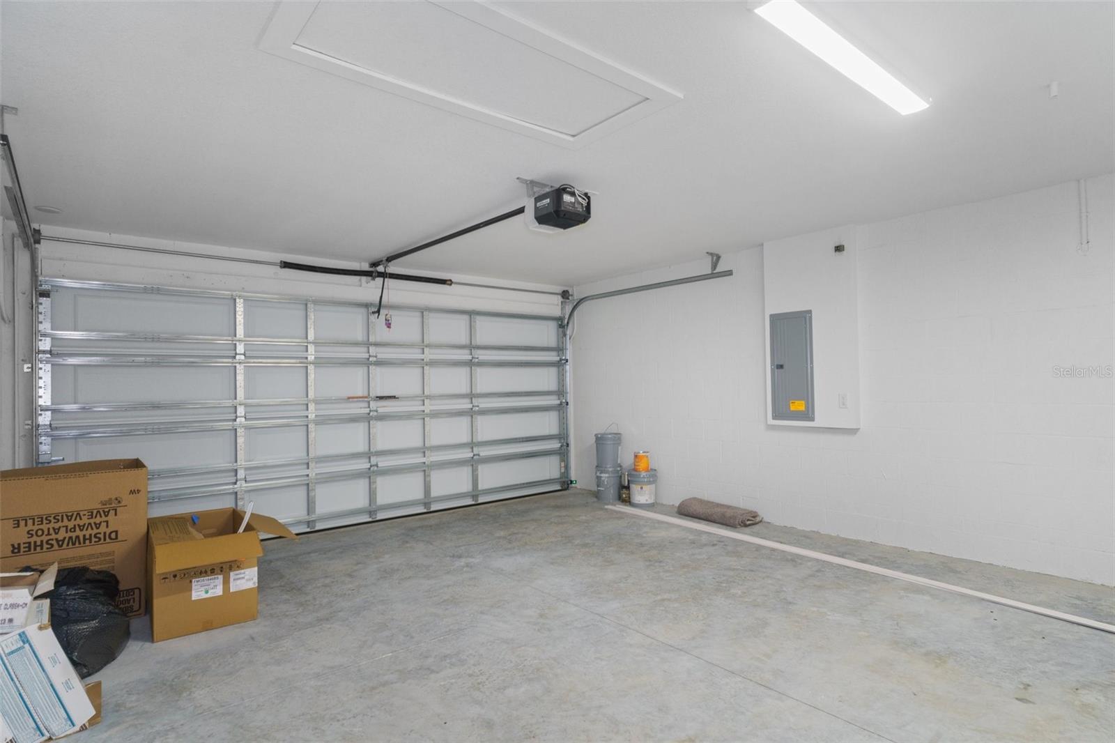13058 Kittiwake Rd Property Photo 39