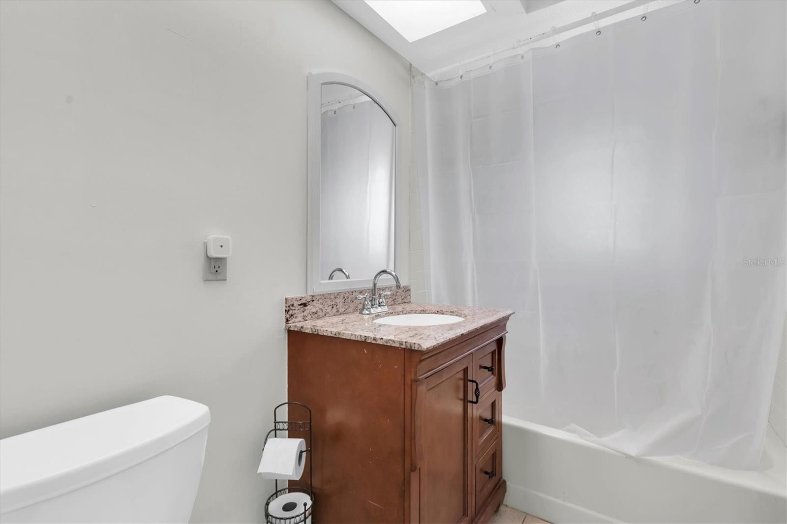 914 Harbor Cir Property Photo 29