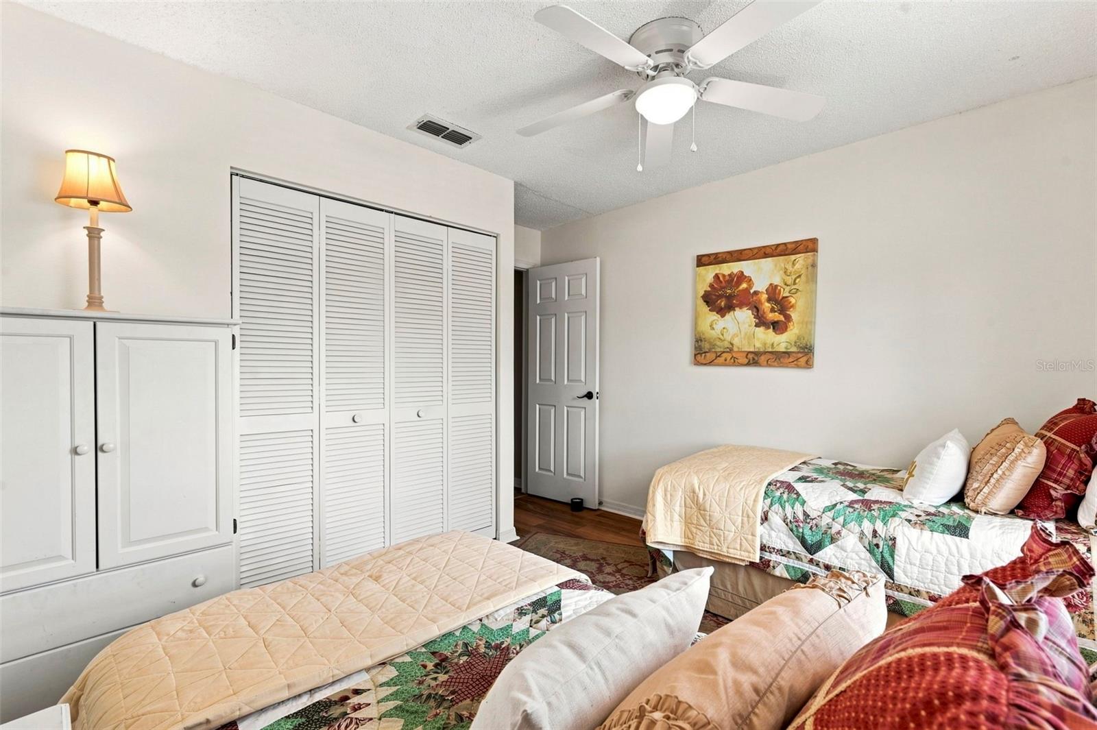 7637 Balharbour Dr Property Photo 25