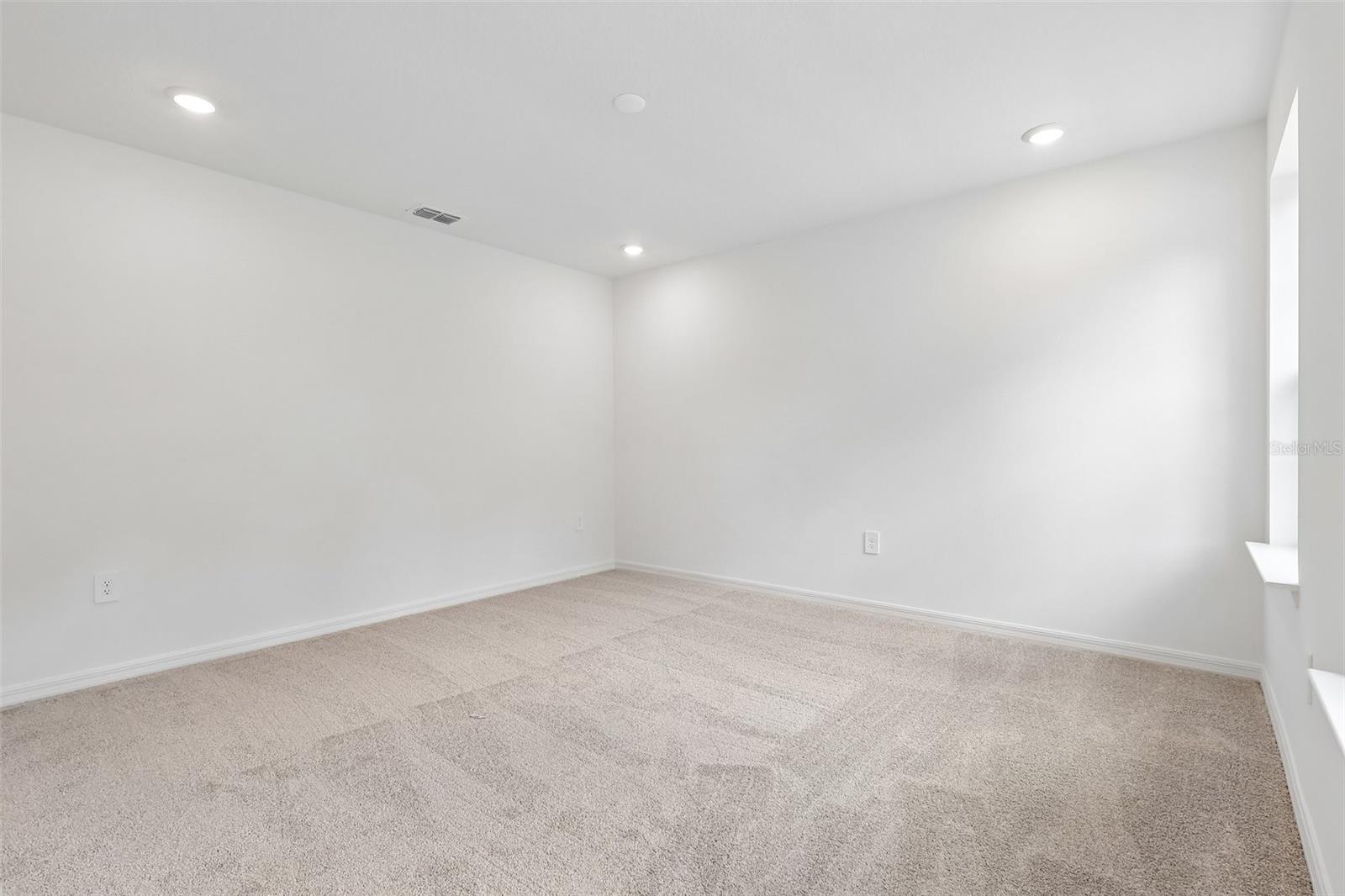 4272 Darby Ct Property Photo 19