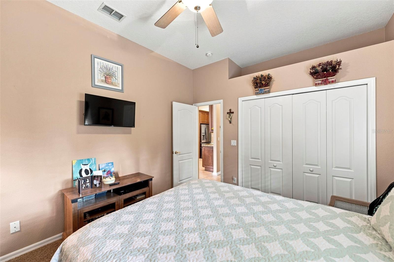 10531 Miracle Ln Property Photo 35