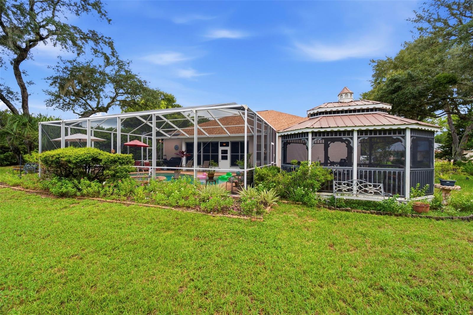 10531 Miracle Ln Property Photo 54