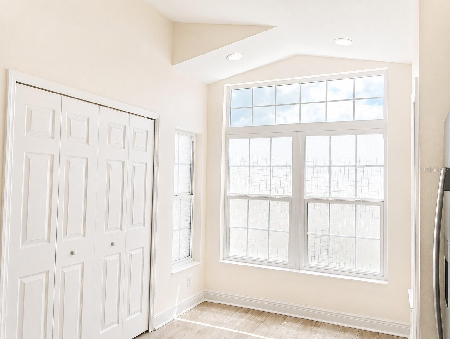10114 Briar Cir Property Photo 5
