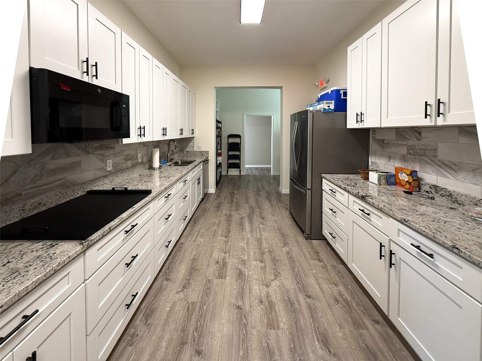 8533 Coral Creek Loop Property Photo 41