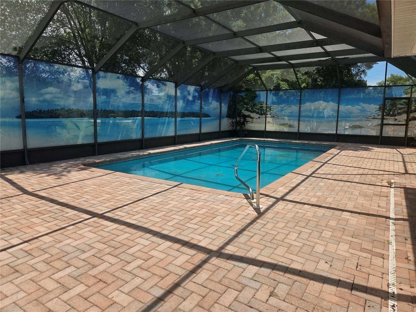 7806 Doral Dr Property Photo 2