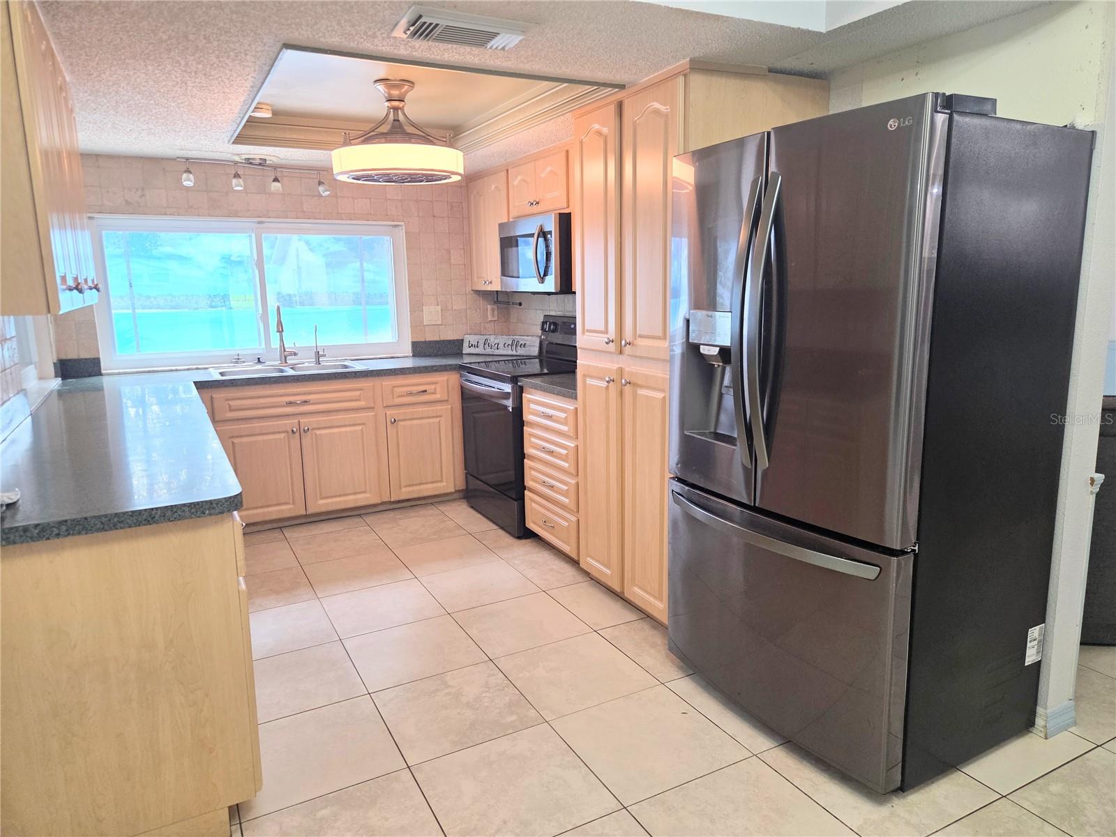 7806 Doral Dr Property Photo 8
