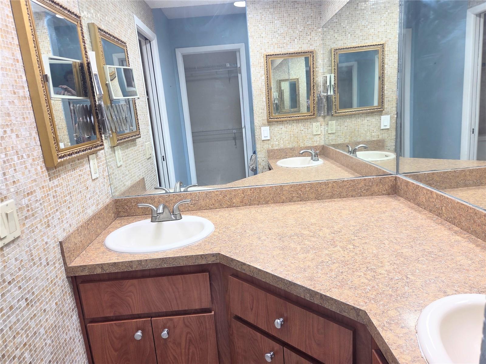7806 Doral Dr Property Photo 14