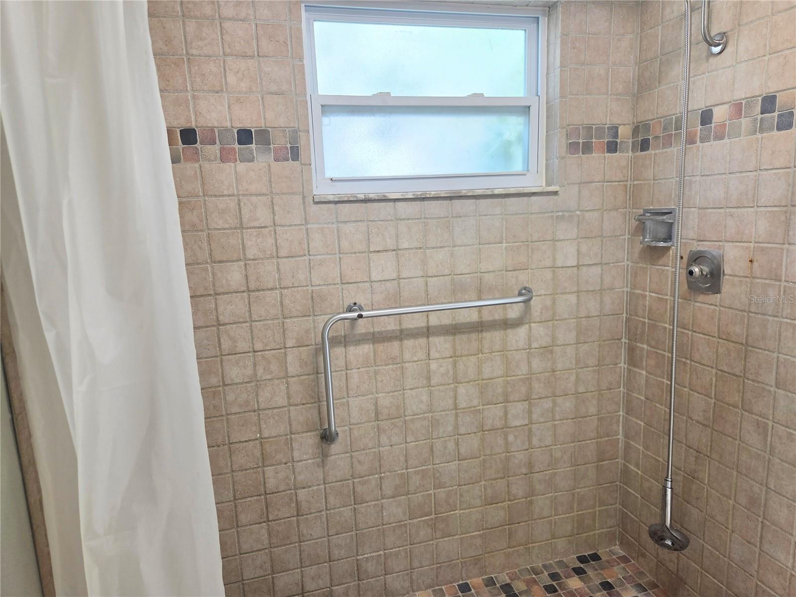 7806 Doral Dr Property Photo 16
