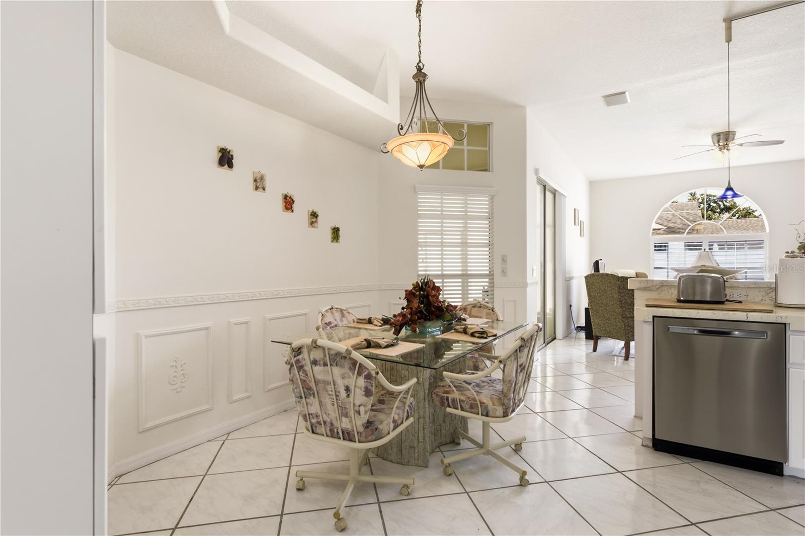 8704 Cypress Lakes Blvd Property Photo 16