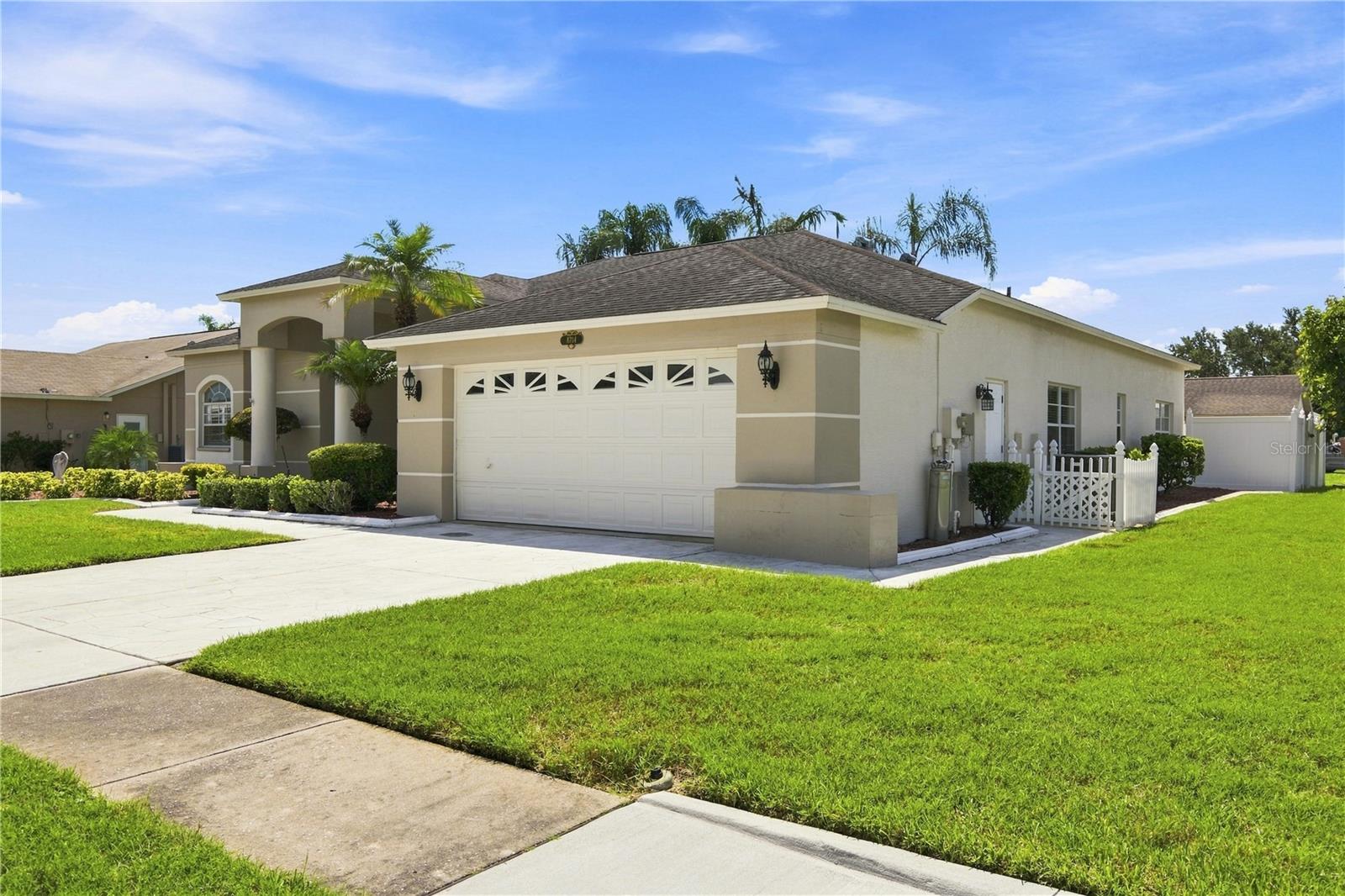 8704 Cypress Lakes Blvd Property Photo 44