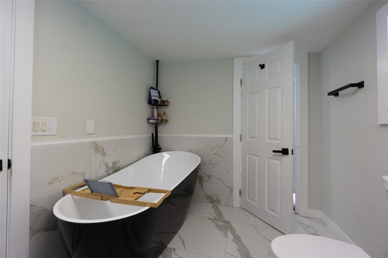 11420 English Walnut St Property Photo 25