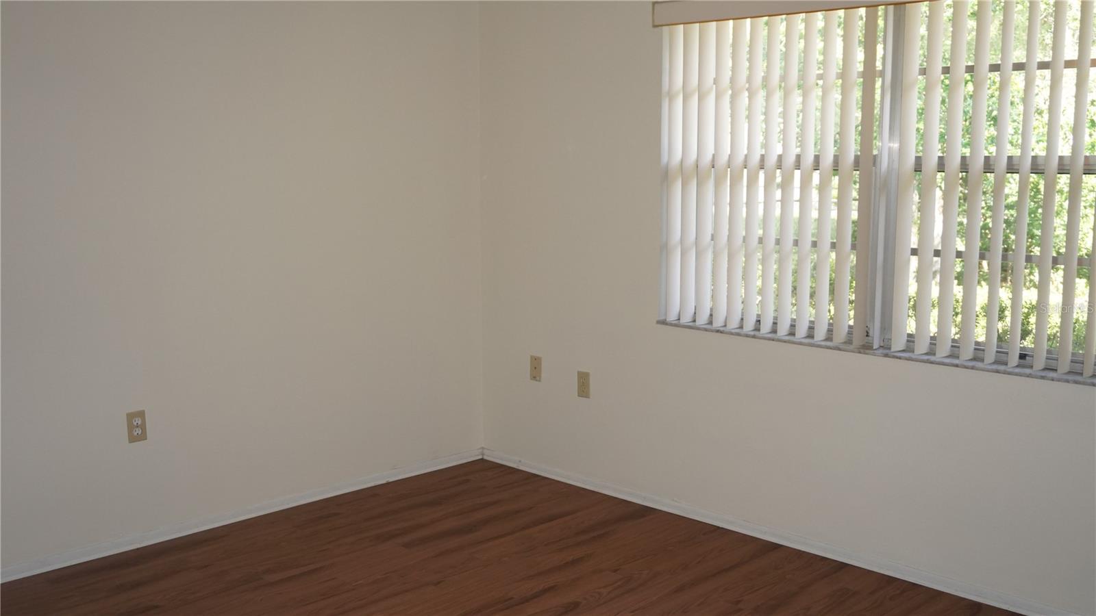 8907 Seeley Ln Property Photo 14
