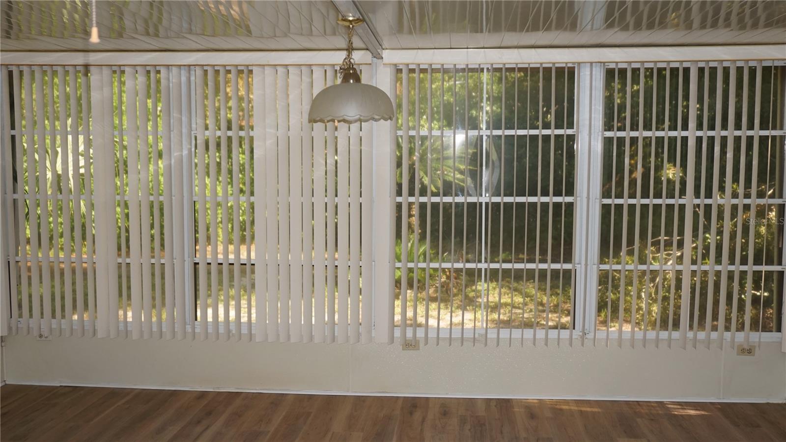 8907 Seeley Ln Property Photo 21