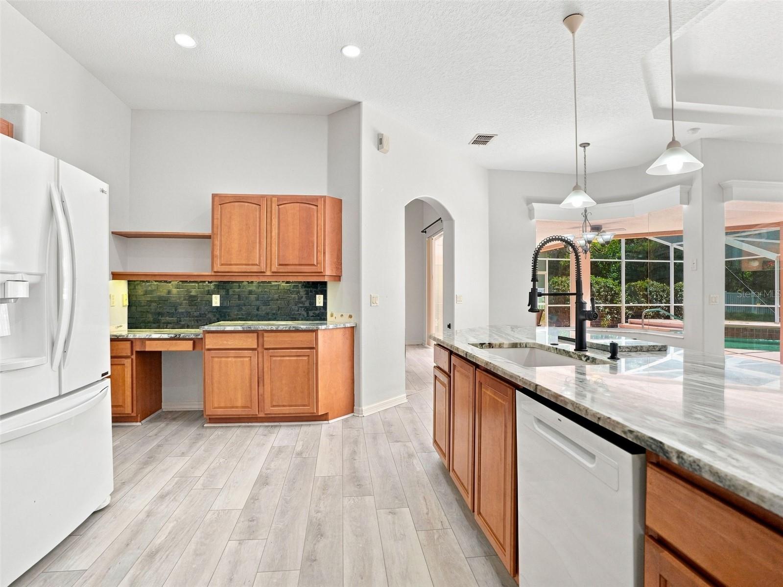 56 Oak Village Blvd Property Photo 8