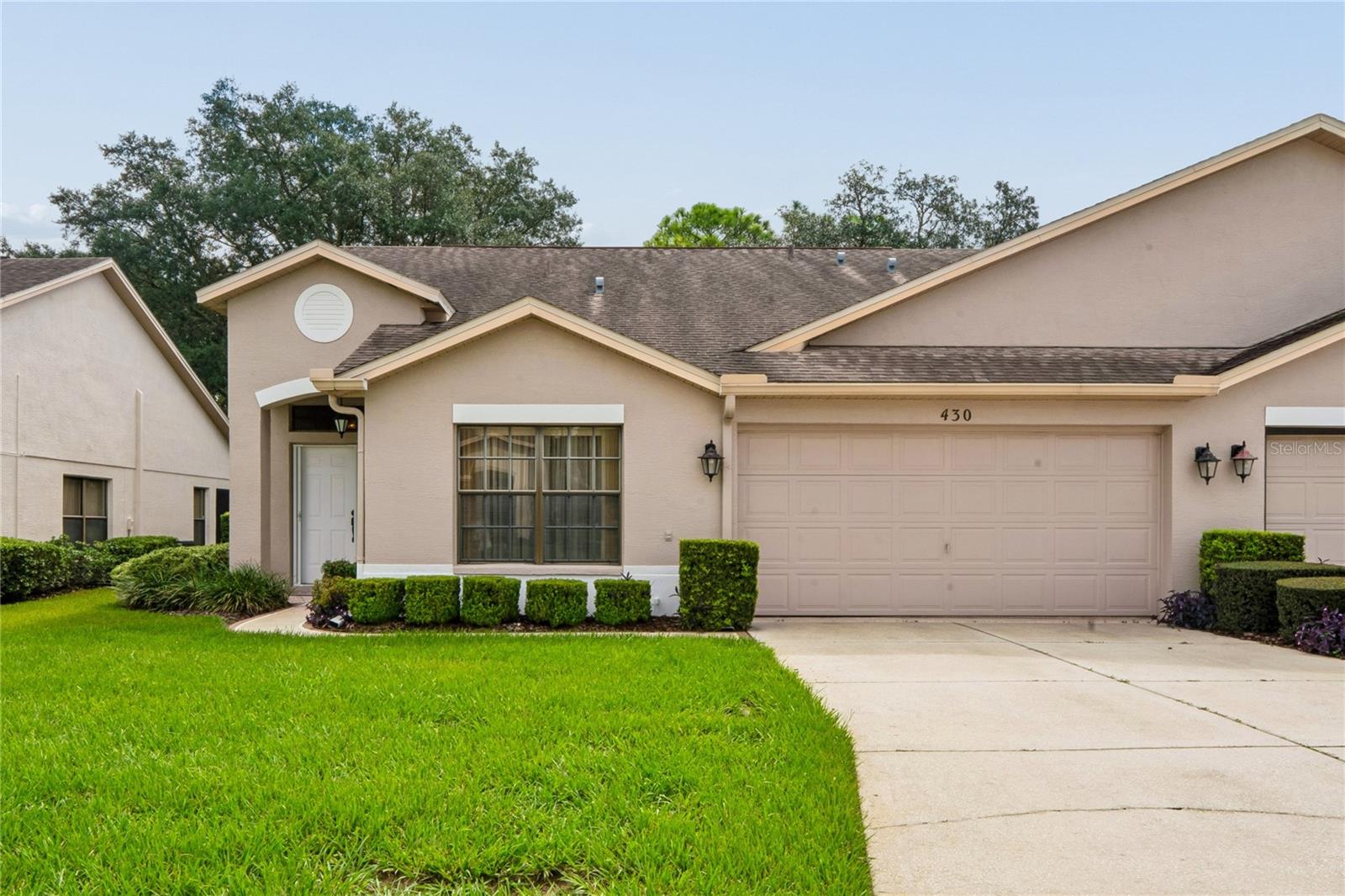 430 Candlestone Ct Property Photo 1