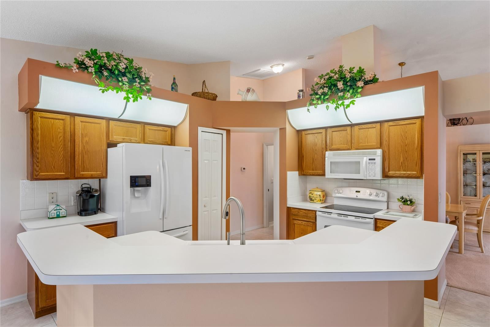 430 Candlestone Ct Property Photo 8