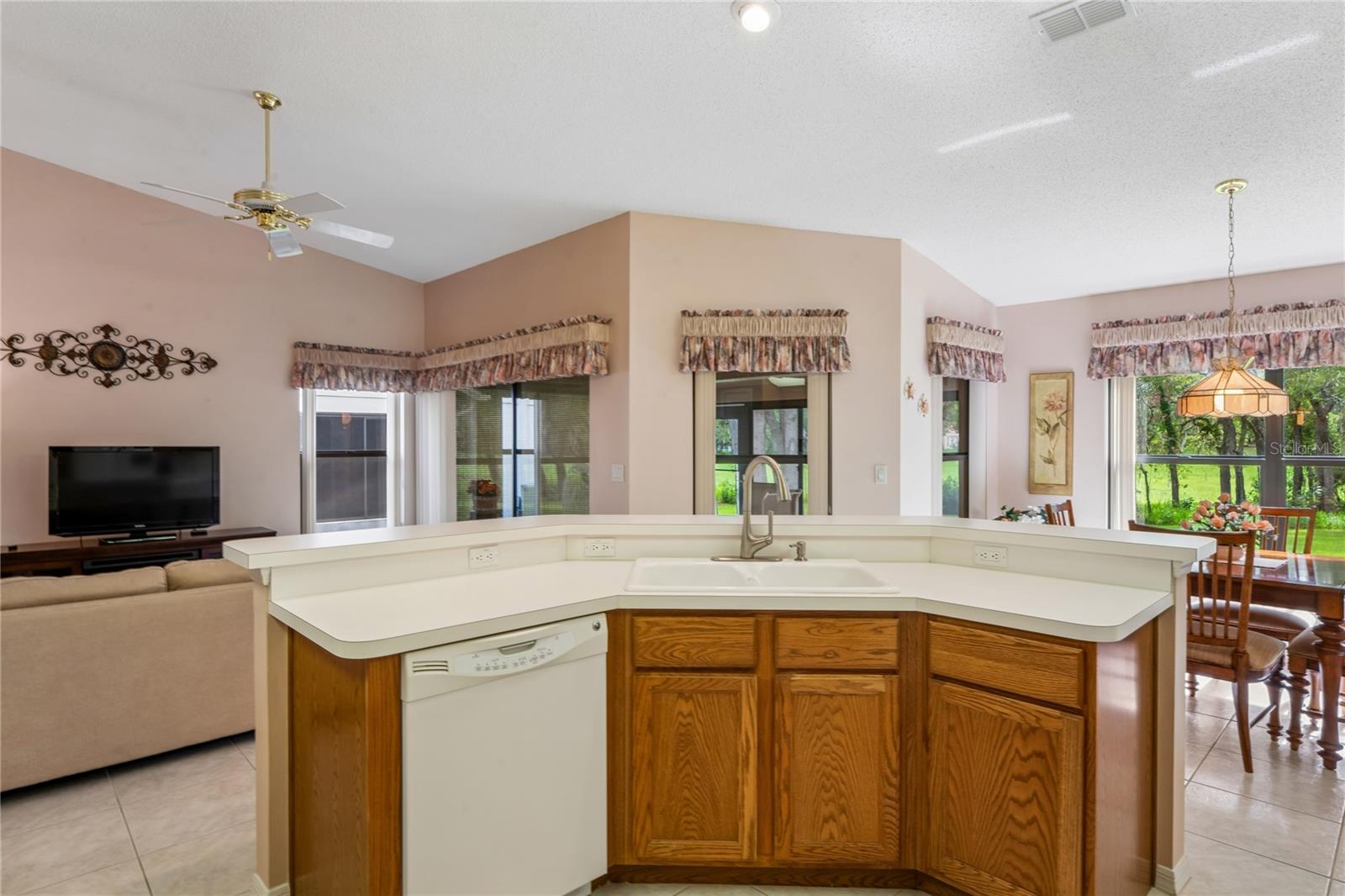 430 Candlestone Ct Property Photo 10