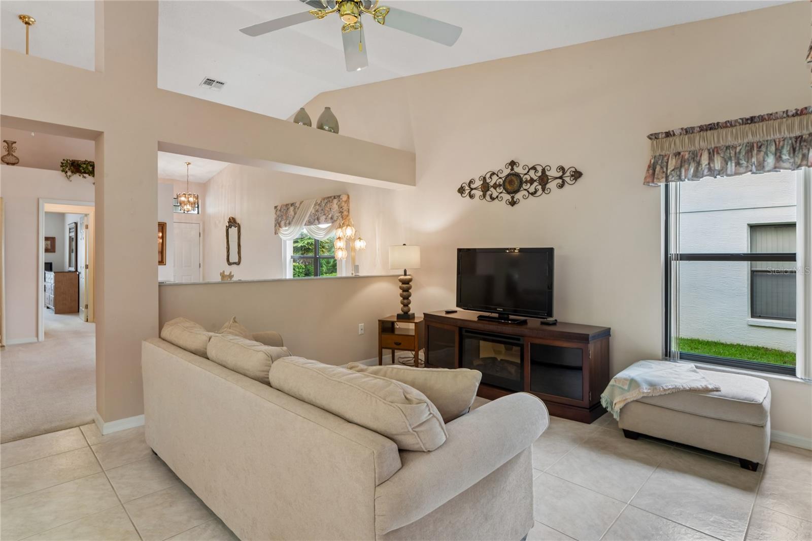 430 Candlestone Ct Property Photo 22