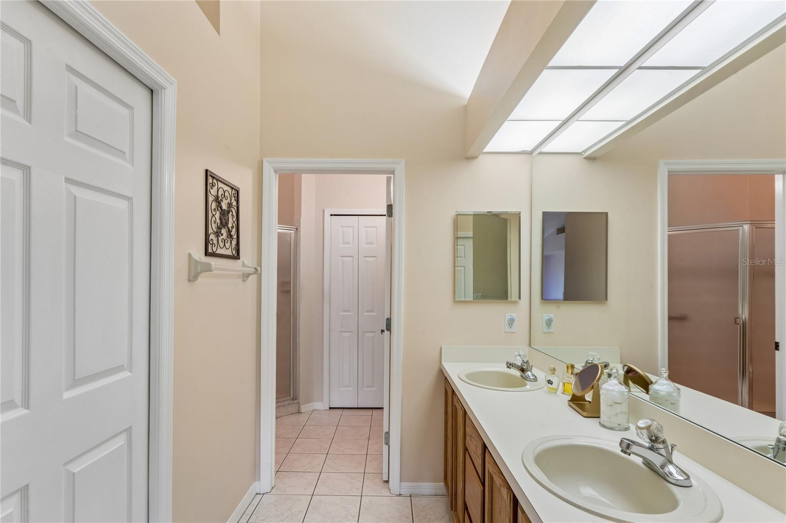 430 Candlestone Ct Property Photo 29