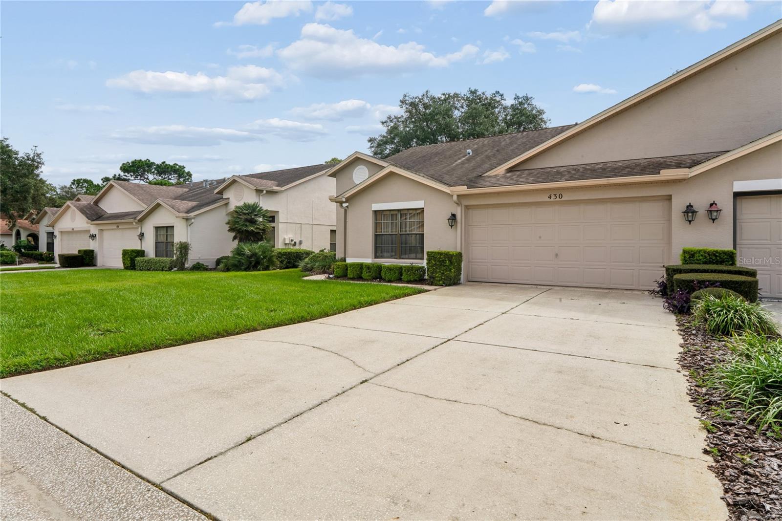 430 Candlestone Ct Property Photo 47