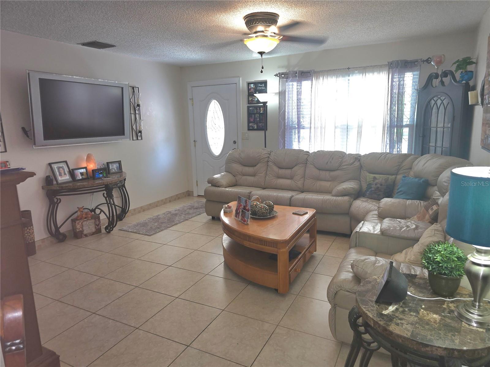 7051 Vallejo Way Property Photo 6