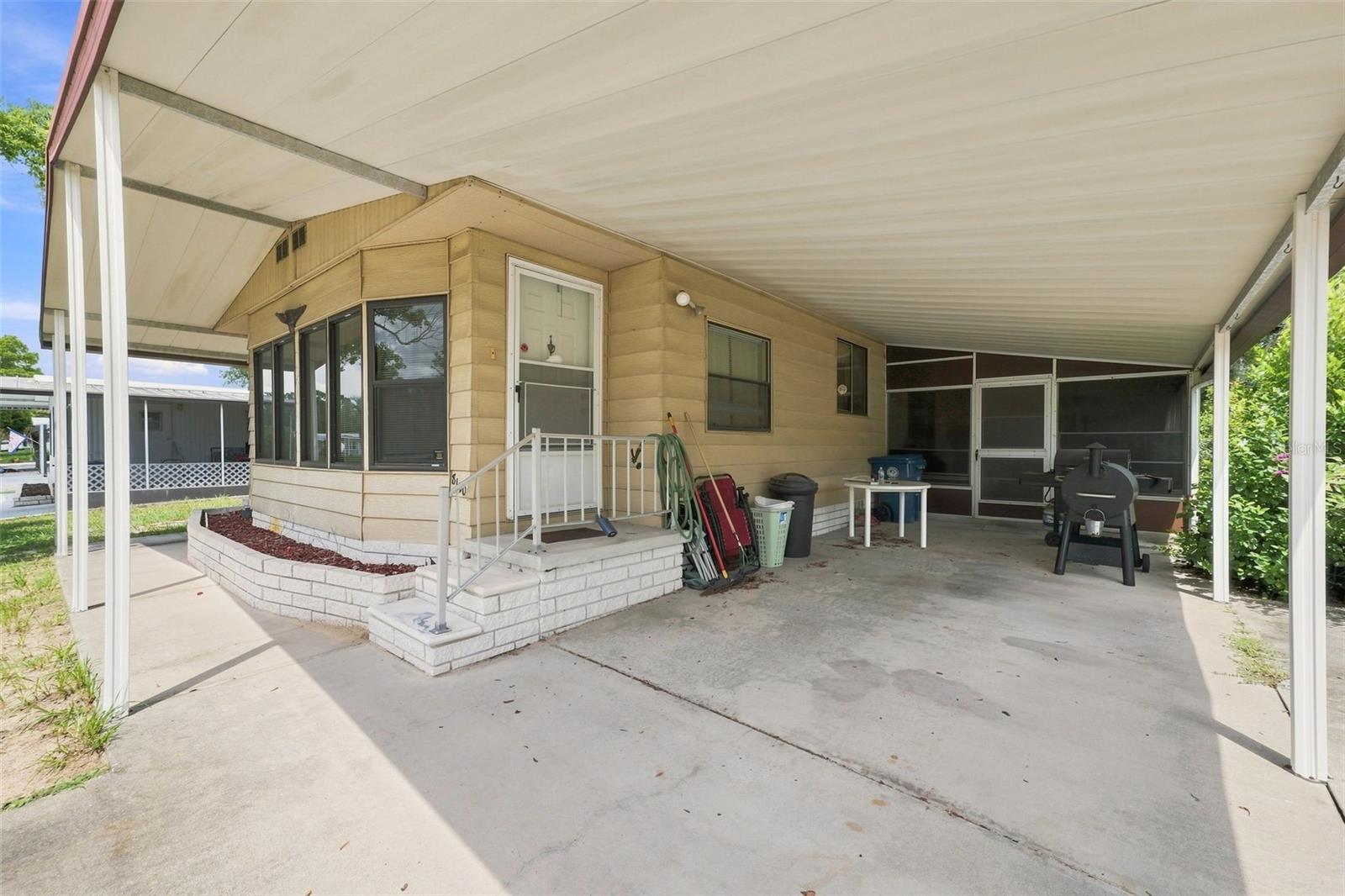 8150 Modena Ave Property Photo 6
