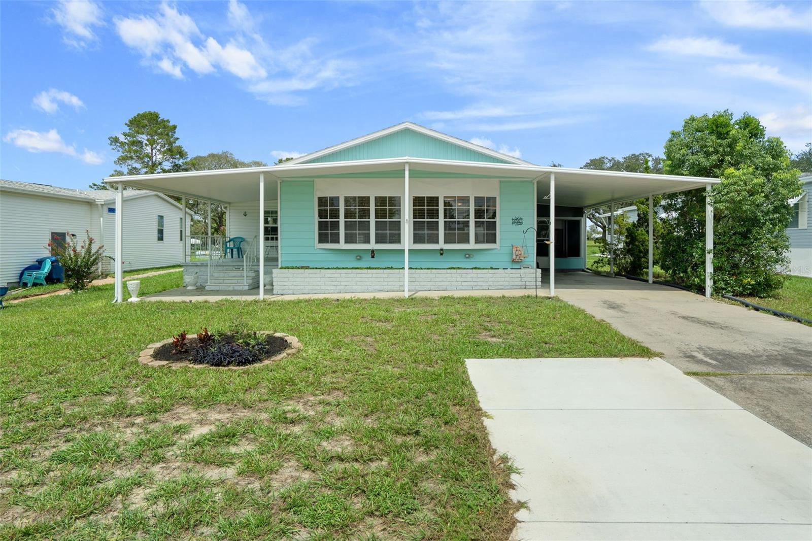 14583 Rialto Ave Property Photo 1