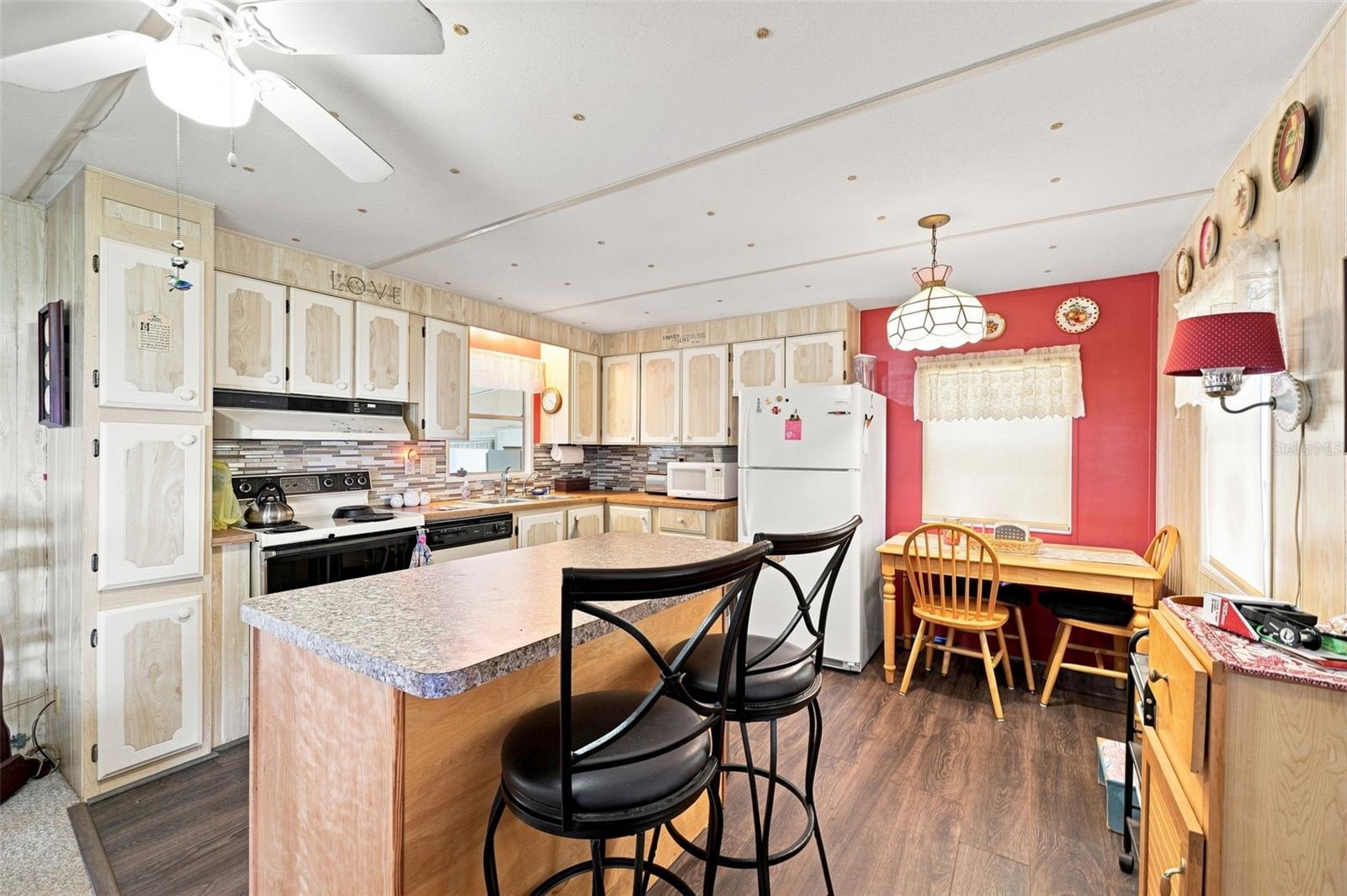 10100 Perch Ct Property Photo 14