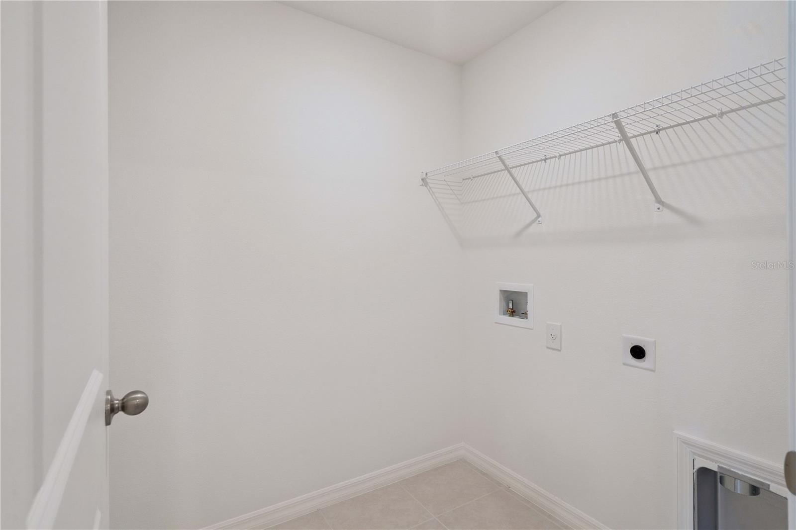 5212 Luisa Ct Property Photo 8