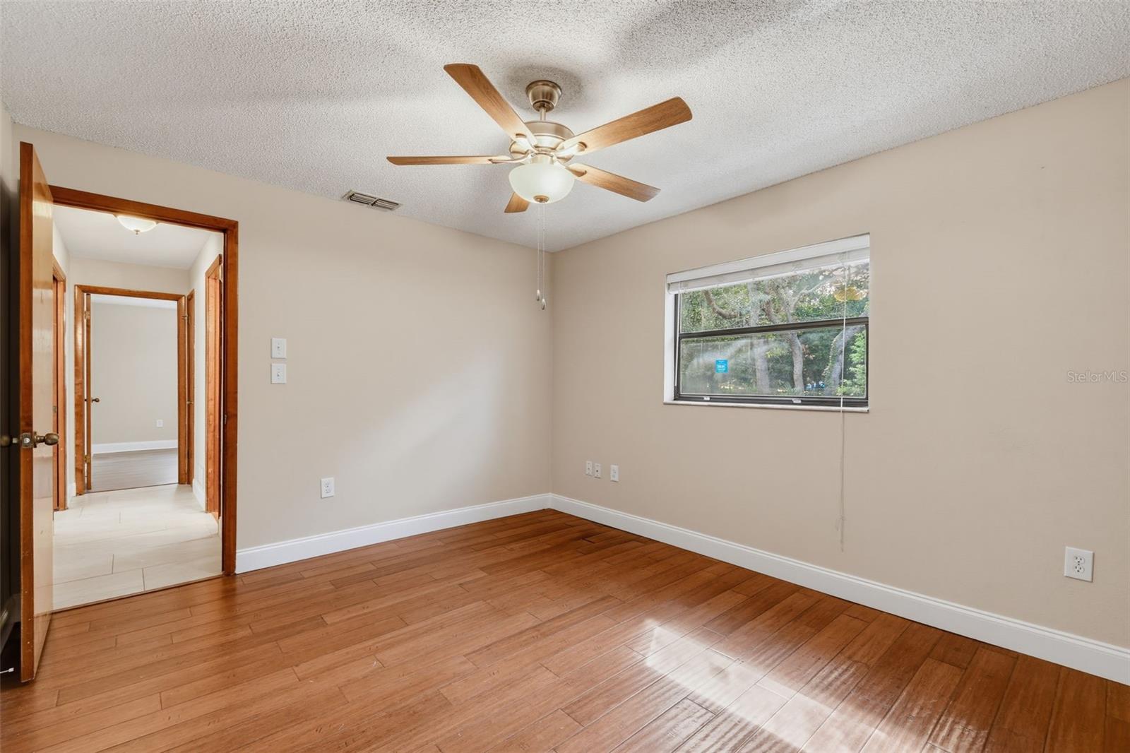 7256 Royal Oak Dr Property Photo 33