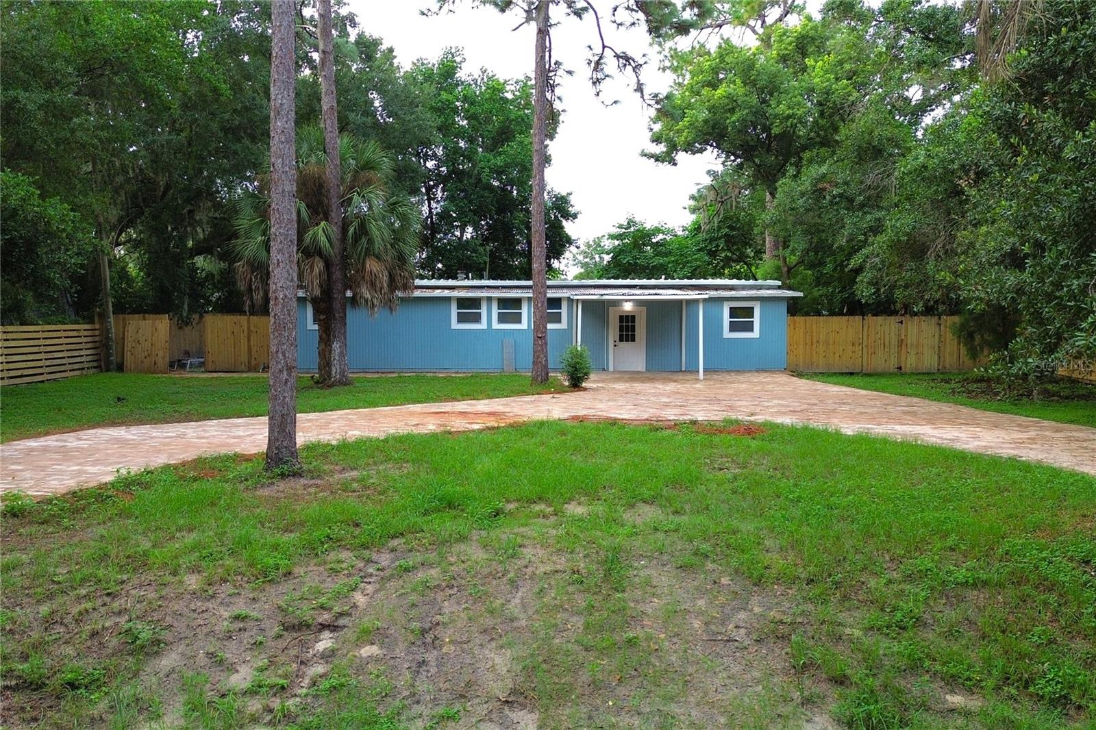 6934 Azlee Ave Property Photo 3