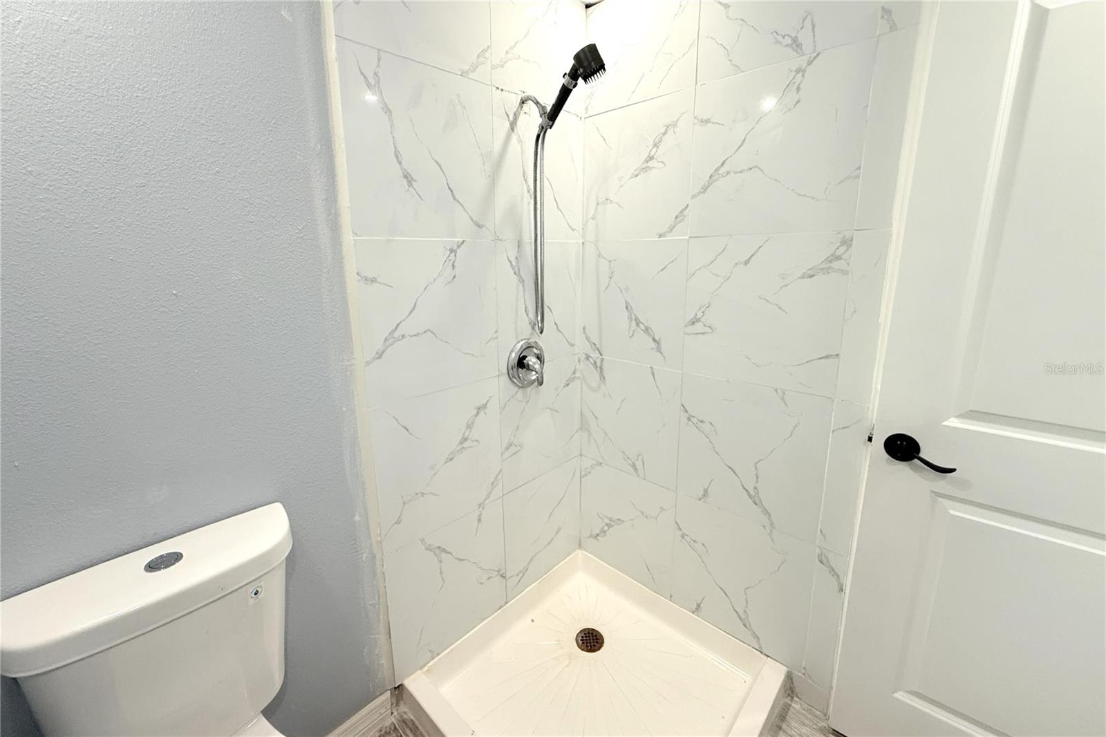 6934 Azlee Ave Property Photo 34