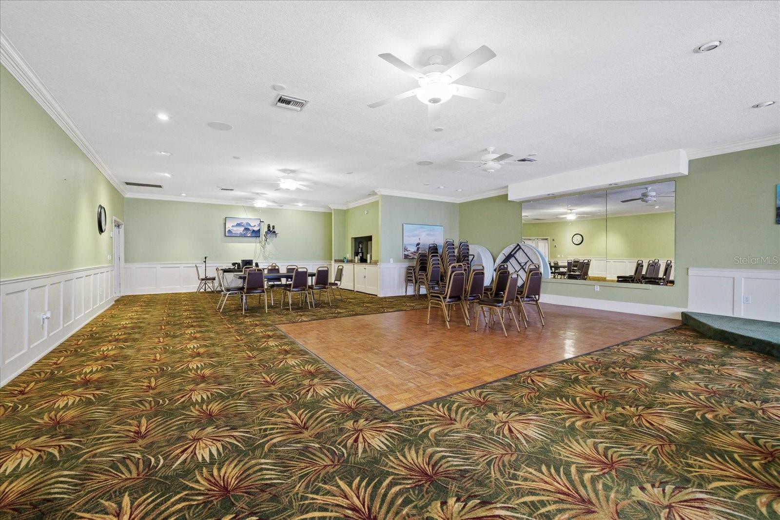 253 Rex Pl #b Property Photo 24