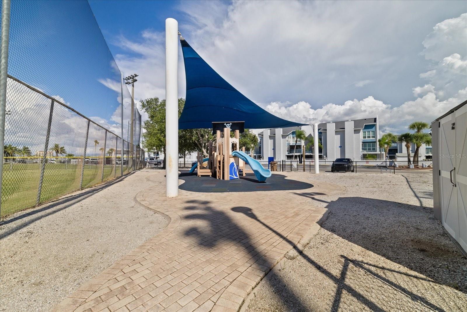 253 Rex Pl #b Property Photo 29