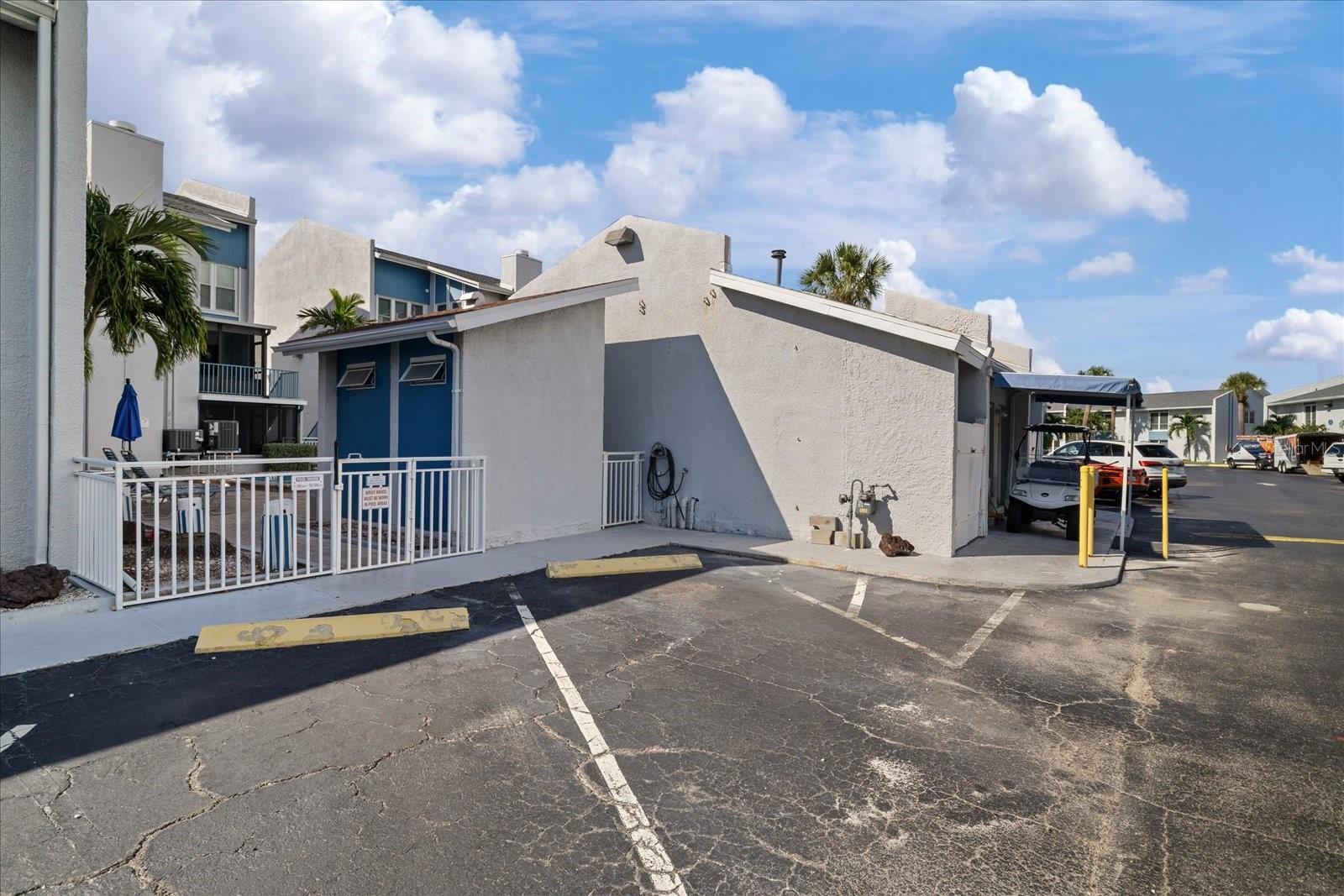 253 Rex Pl #b Property Photo 30