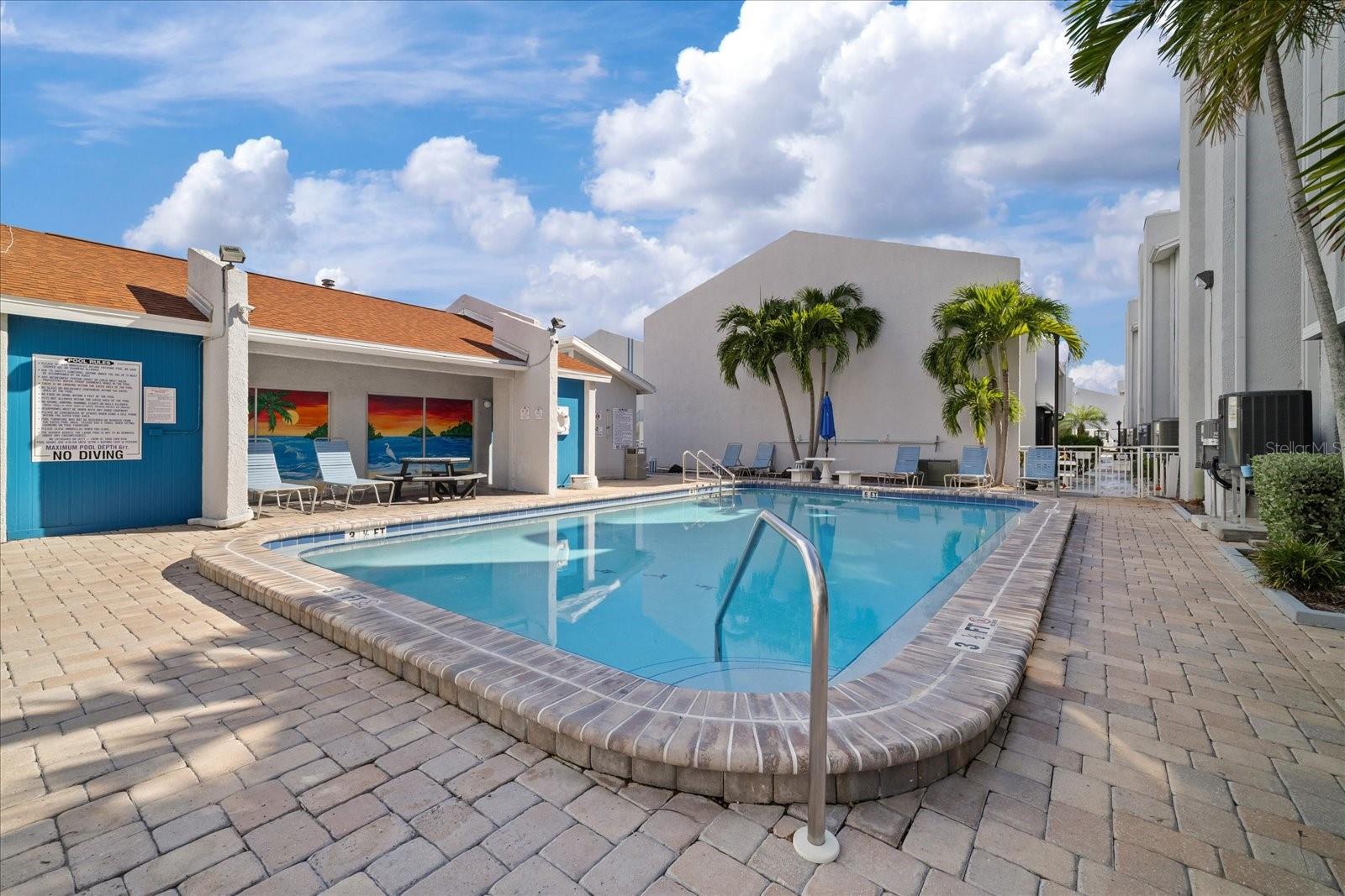 253 Rex Pl #b Property Photo 31