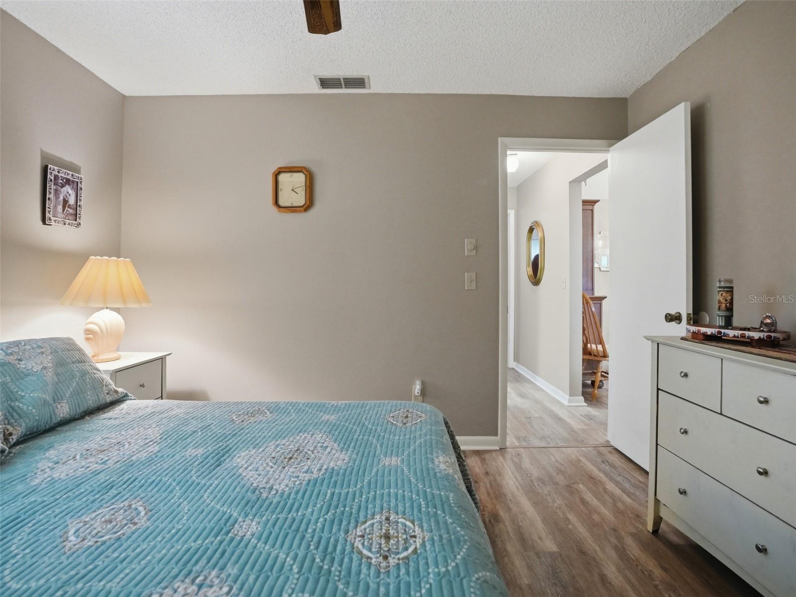 24088 Eppley Dr Property Photo 19