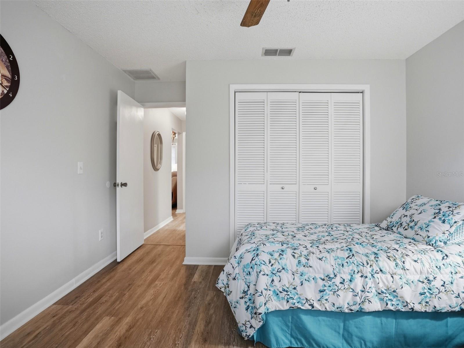 24088 Eppley Dr Property Photo 21