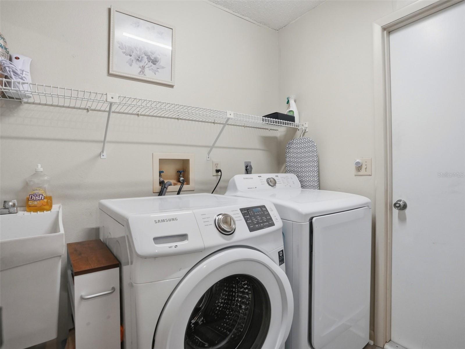 24088 Eppley Dr Property Photo 25