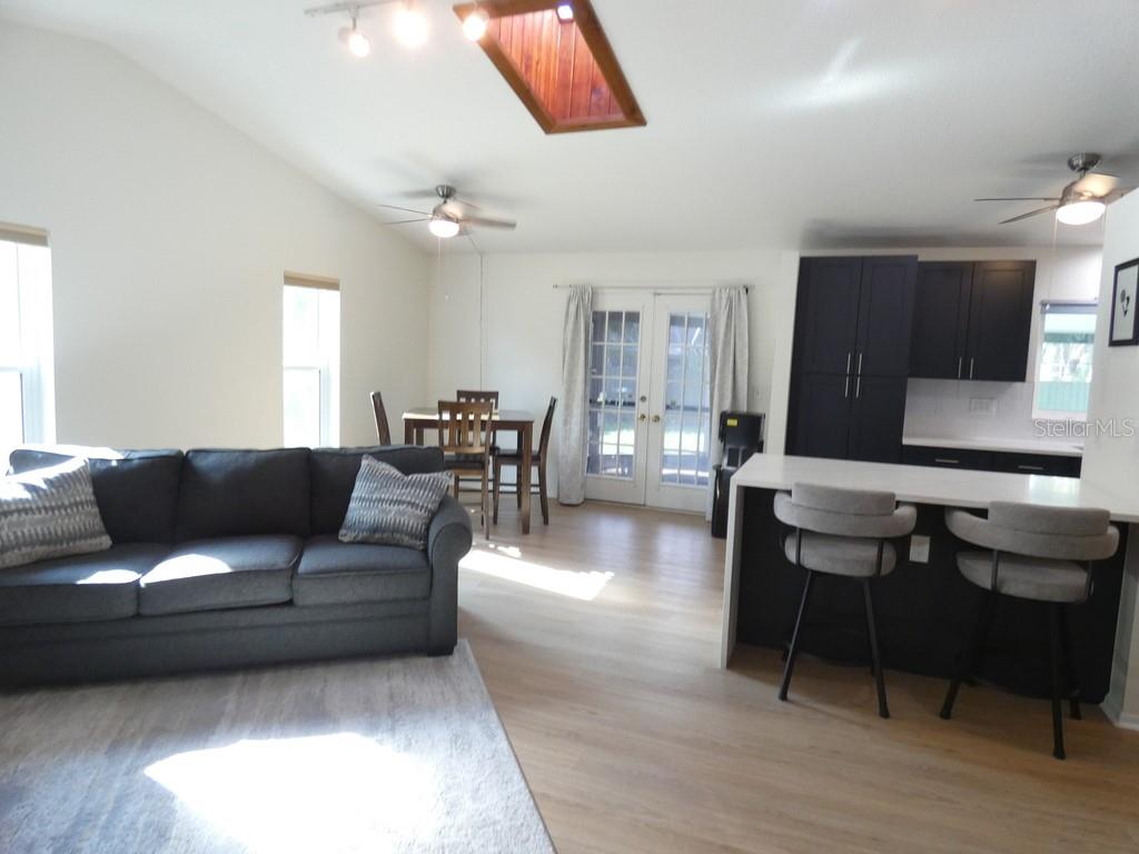 1368 Noell Blvd Property Photo 7