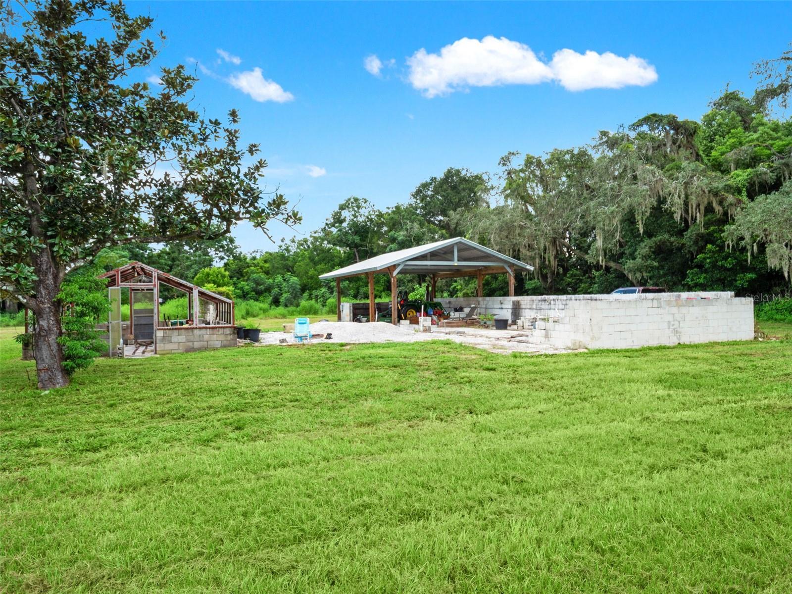 255 Benes Rd Property Photo 4