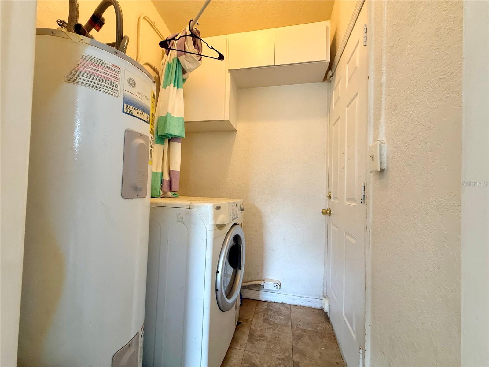 6415 Elder St Property Photo 13