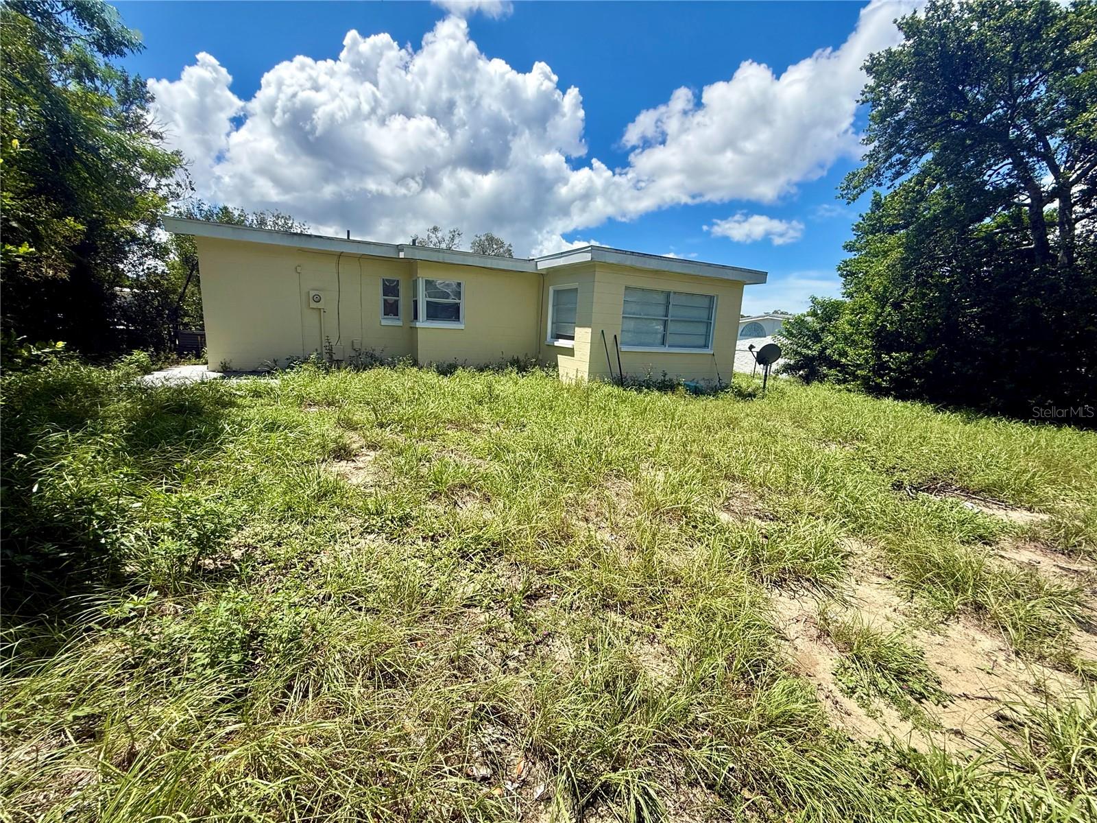 6415 Elder St Property Photo 14