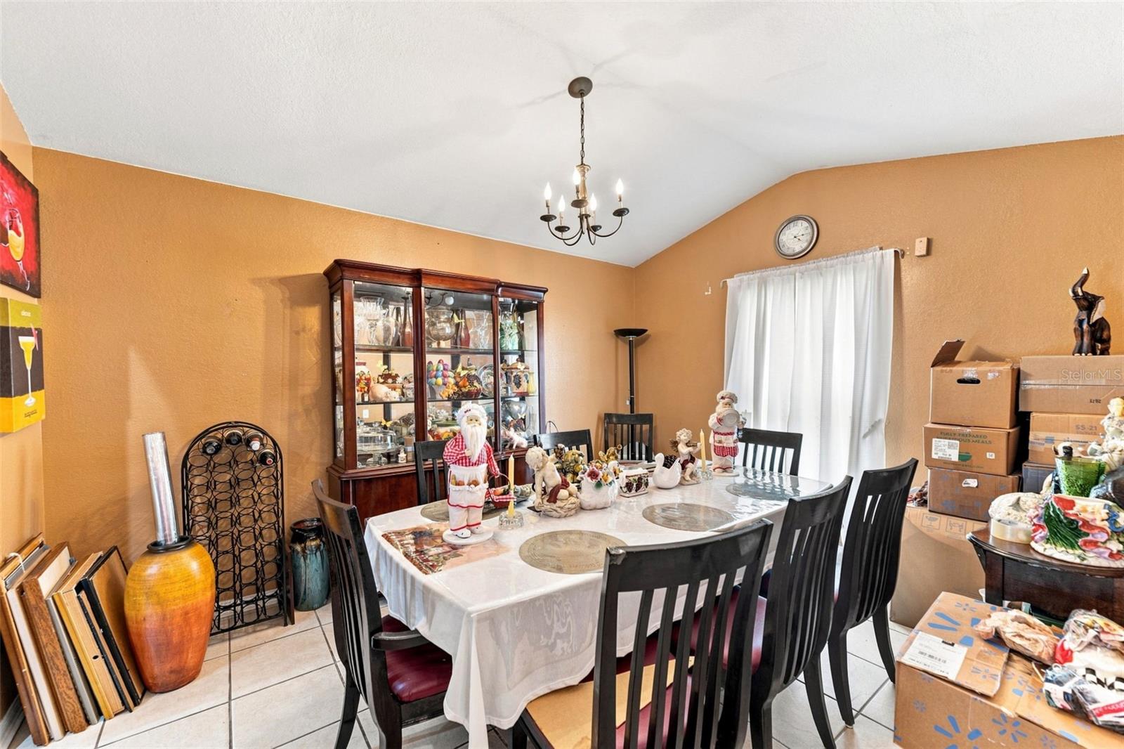 8464 Adele Rd Property Photo 10