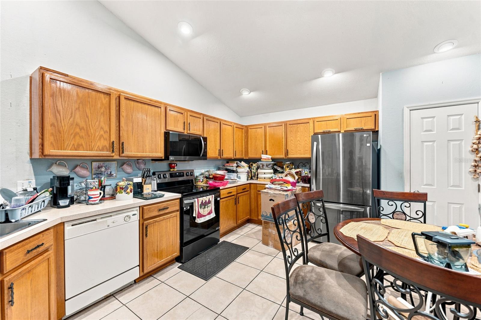 8464 Adele Rd Property Photo 11